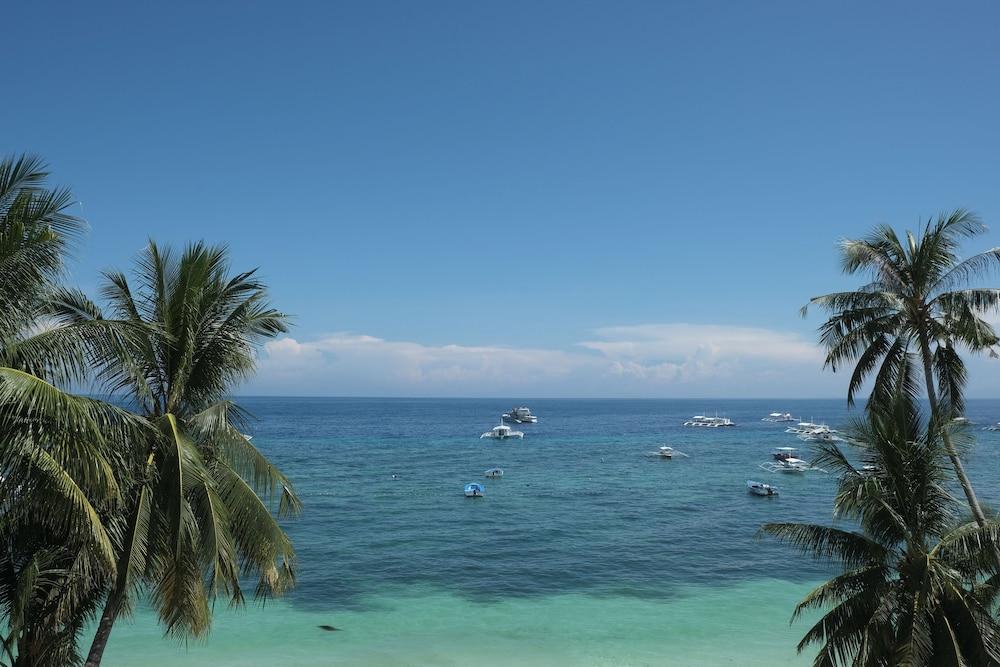 Baywatch Dive Resort Панглао Экстерьер фото